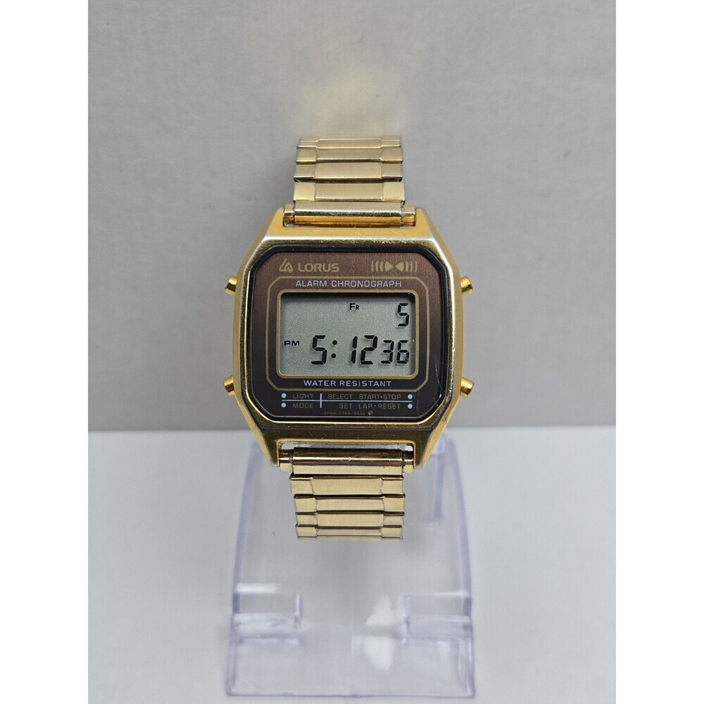 Vintage Lorus Y789 5530 Digital Alarm Chronograph Gold Digital Watch New Battery